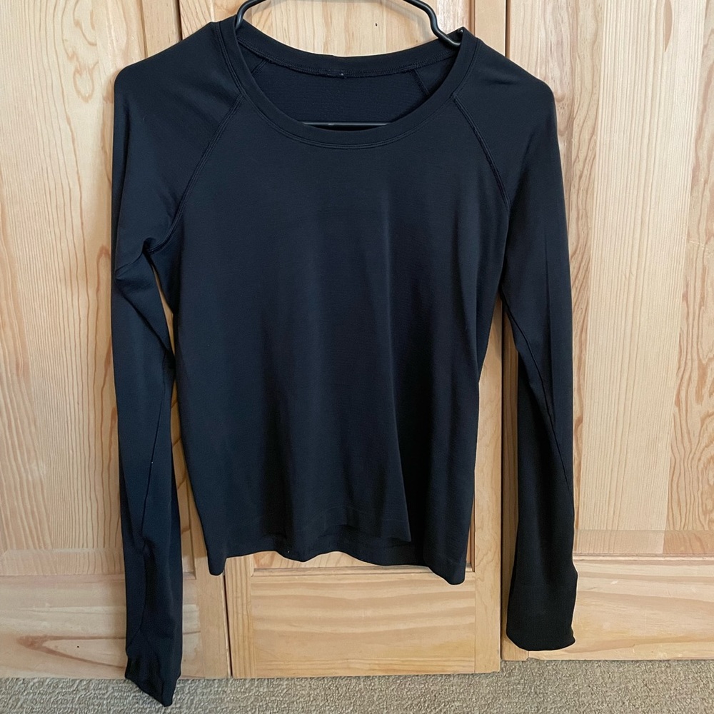 🍋SOLD 🍋Lululemon long sleeve
